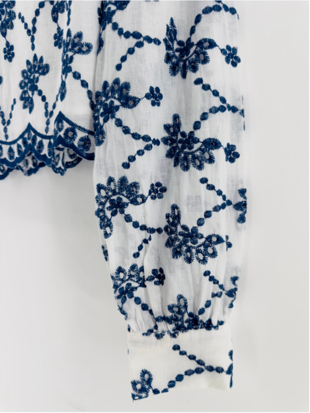NWT $78 AQUA Navy Blue + White Embroidered PREPPY EYELET Boutique Top WOMENS M - Picture 4 of 12